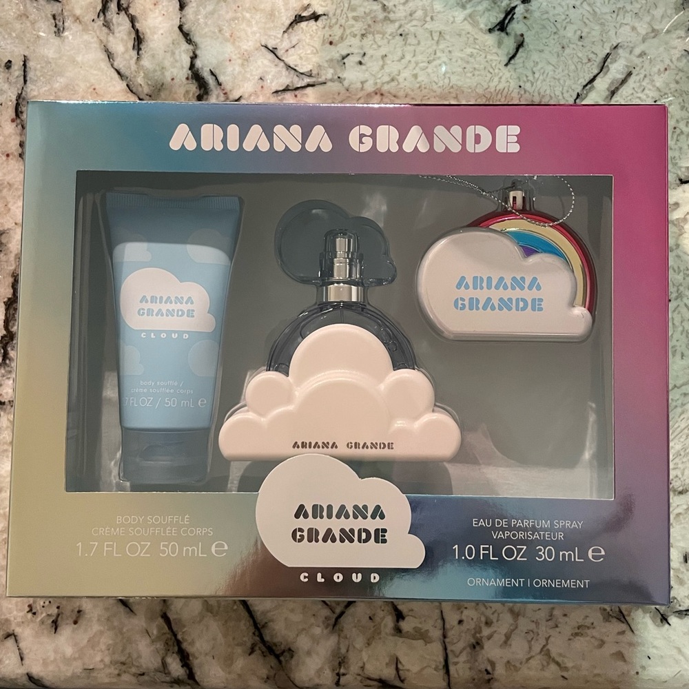 Ariana Grande Cloud Perfume Set